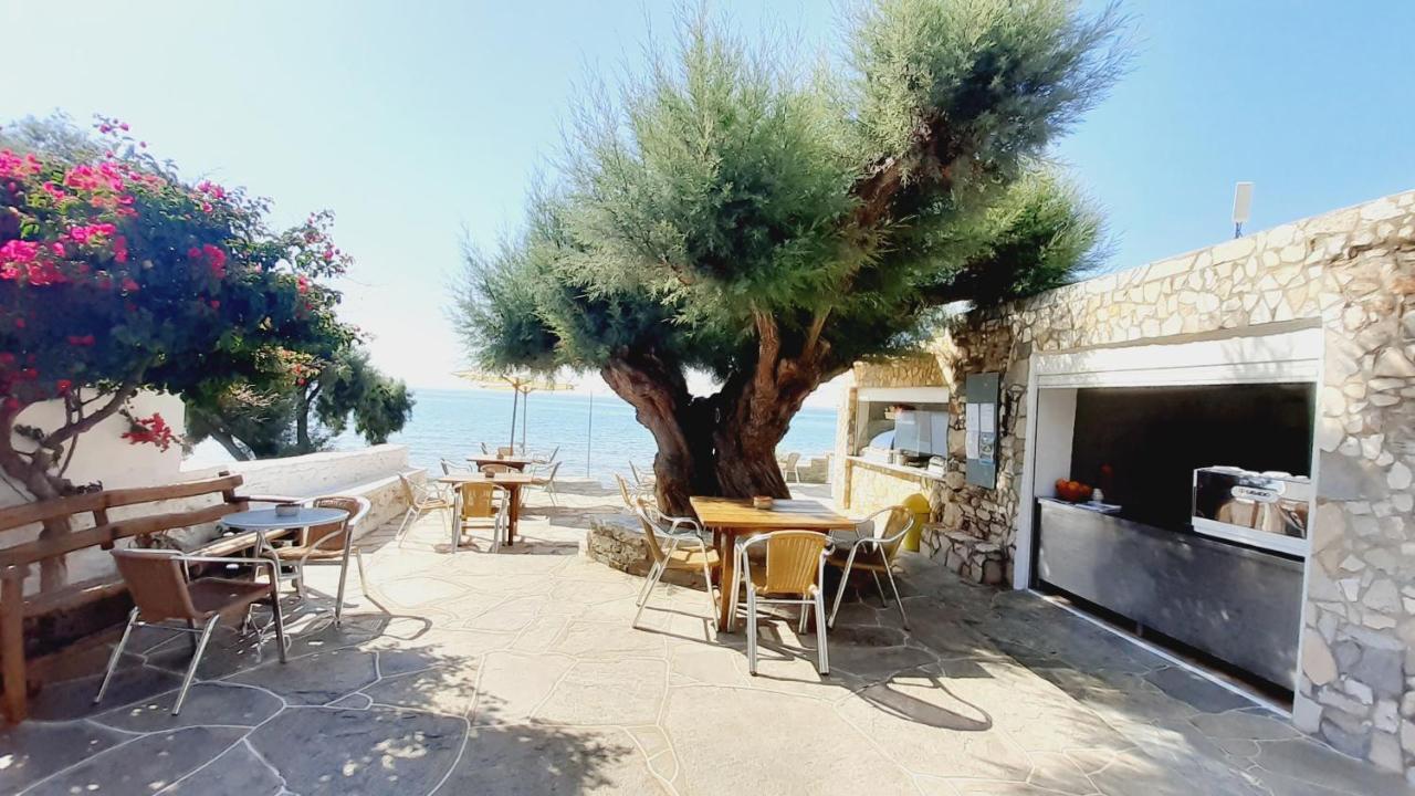 Lodge Narlis Platis Gialos  Buitenkant foto