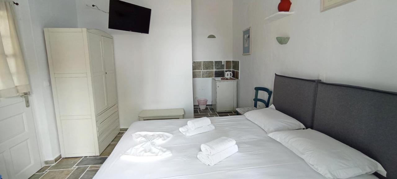 Lodge Narlis Platis Gialos  Buitenkant foto